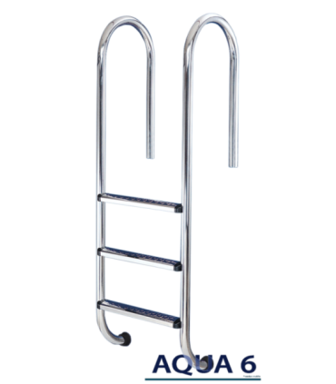 Echelle de piscine à débordement
