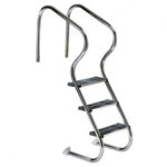 Escaliers de piscine